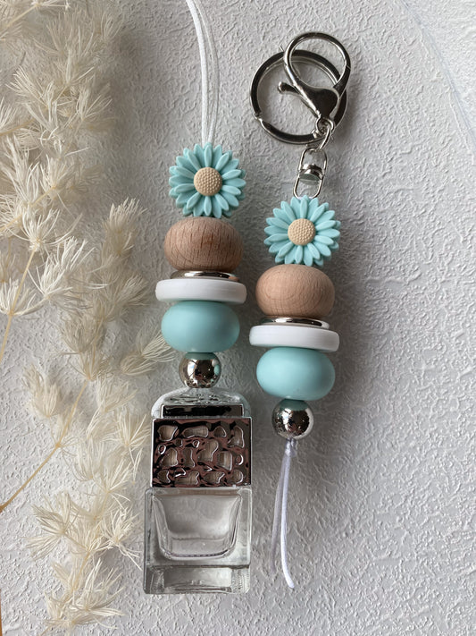 Aqua Daisy Car Diffuser/Keychain